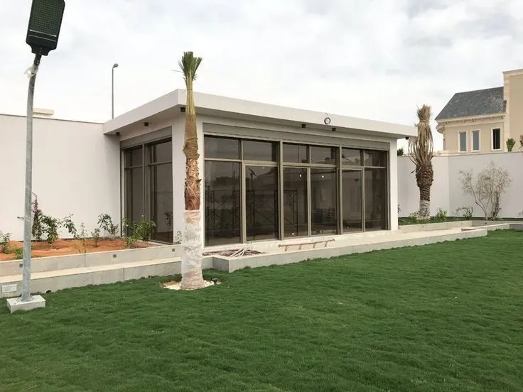 بناء ملاحق خارجية ومجالس في ضاحية خزام بالرياض